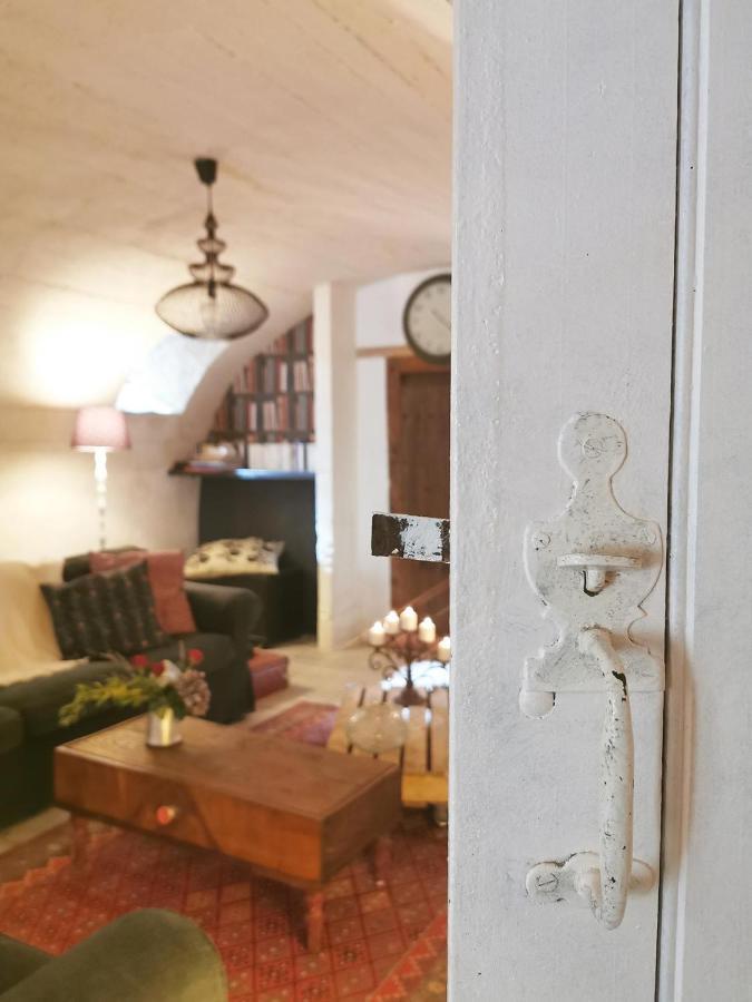 Quatre Chats Sous Un Pin Le Thoureil Εξωτερικό φωτογραφία